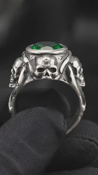 Guardian Skulls – 950 Silver, Emerald Green JDepp Style
