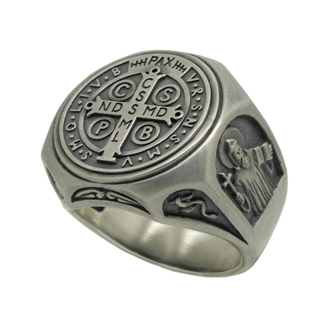 Anillo San Benito Cross de Plata ley 950