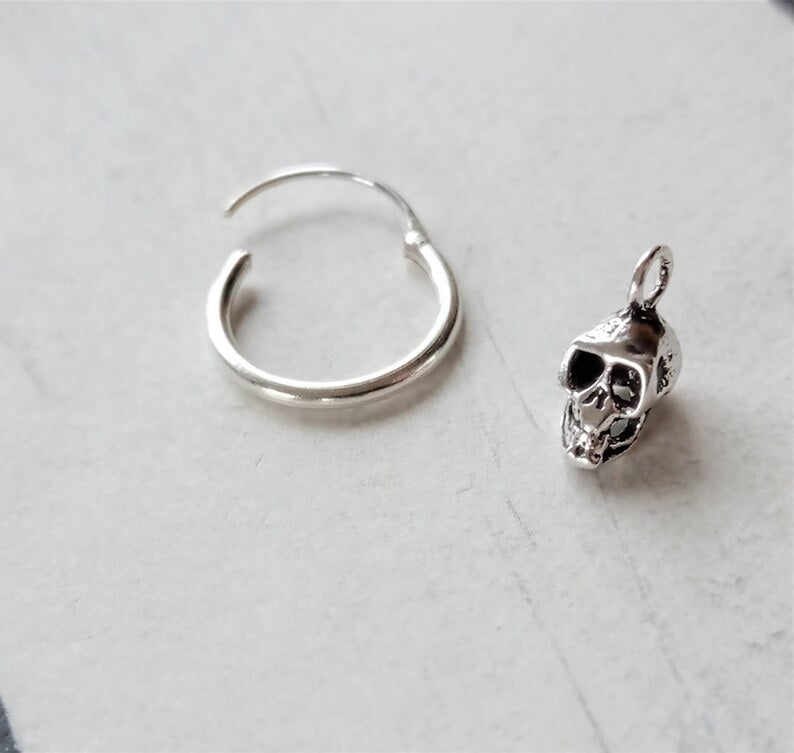 Arete con dije Skull Plata Ley 950